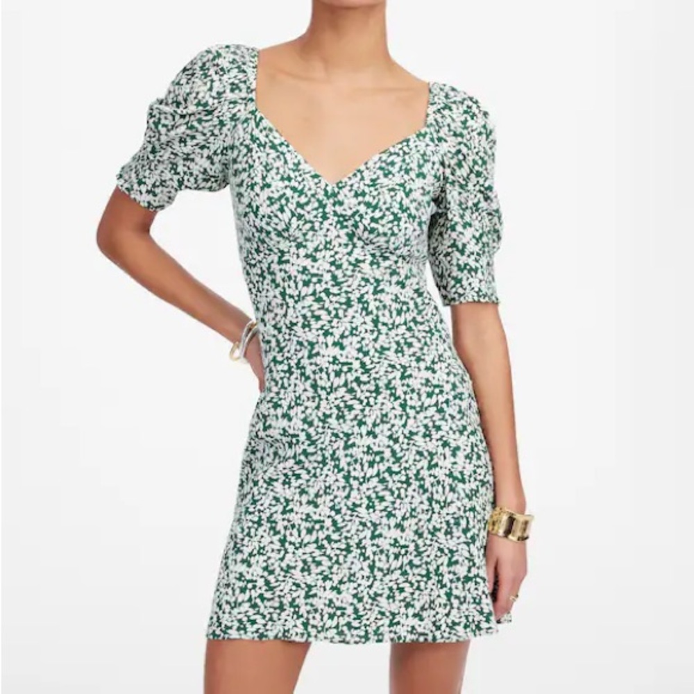 NWT: Madewell Seamed V-Neck Mini Dress